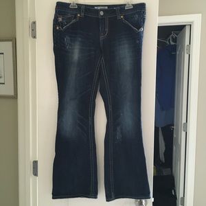Mek boot cut jeans size 31